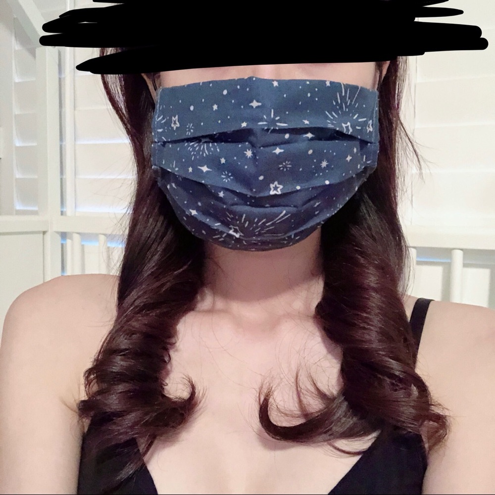 Handmade adult cotton face mask with filter pocket - Picture 1 of 3